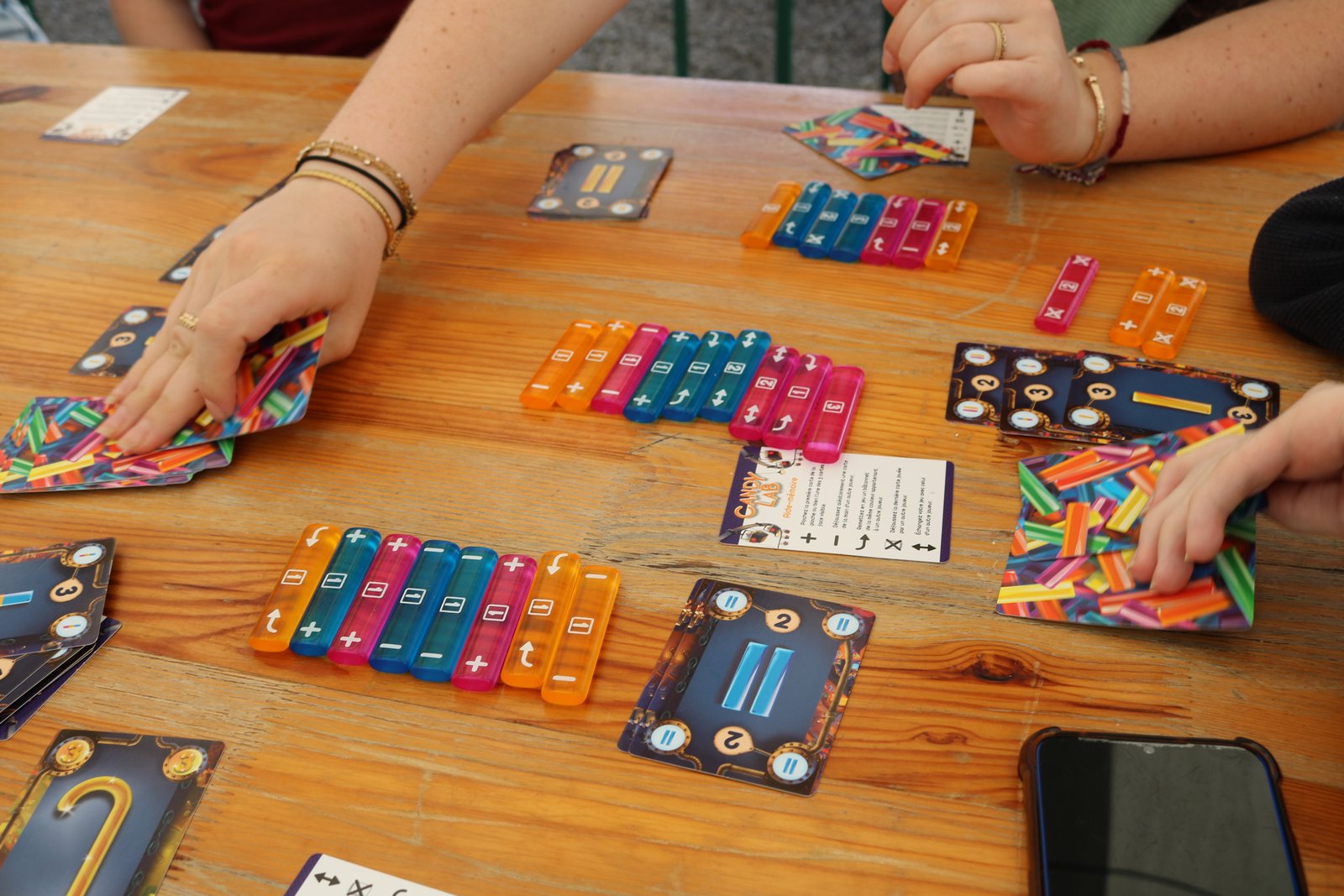 Tables de jeu au salon La Clé des Jeux